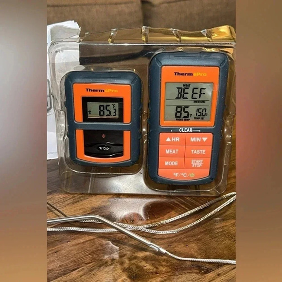 ThermoPro TP-07S Digital Wireless Meat Grilling Thermometer Kitchen Tools NEW - Picture 2 of 15